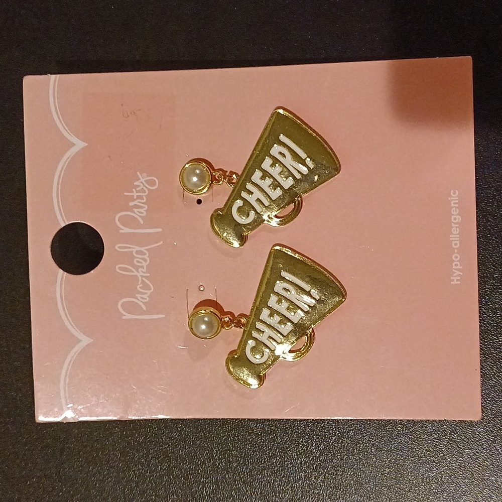 NWT Hypo-allergenic Gold tone Cheer Horn Dangle Earrings by Packed Party